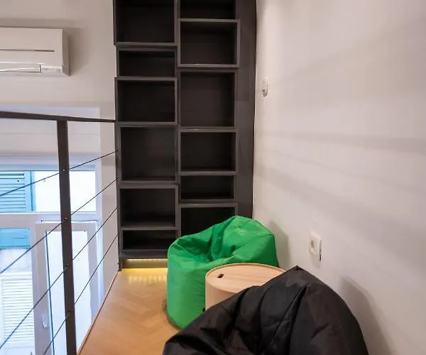M&m Apartment